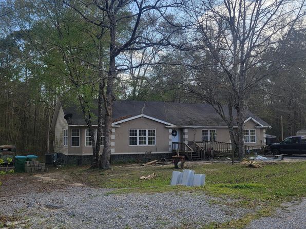 19619 Cardinal Cove Dr, Saucier, MS 39574