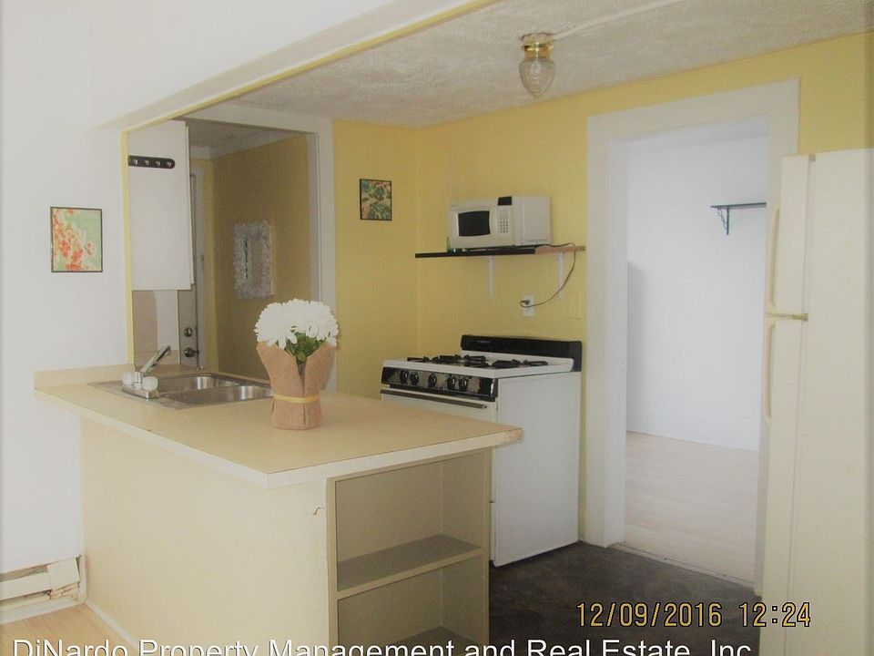 1st image of 26 S Hollywood Ave APT 3