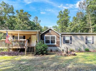 507 Narrow Loop Rd, Deatsville, AL 36022
