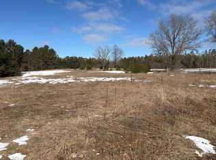 N Greenview Ln #3, Crivitz, WI 54114