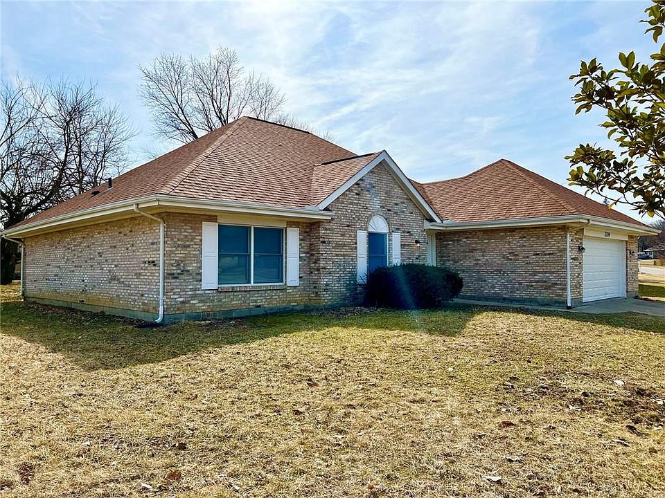 1st image of 2314 Della Dr