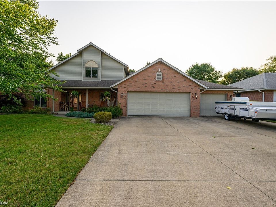 1st image of 2160 Denise Dr NE
