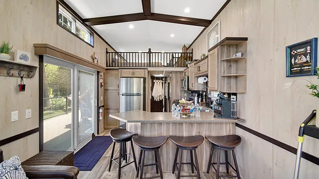 2 bed, $9,750 — Photo 2