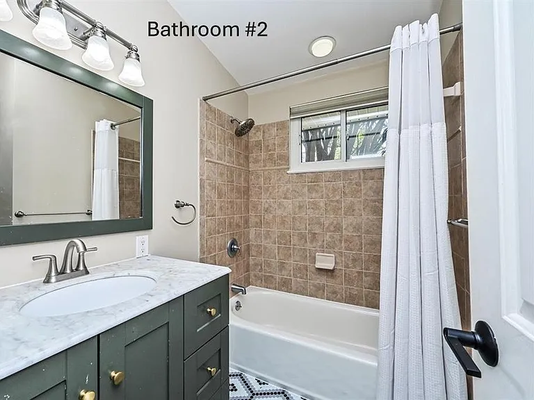 6520 Beverly Ave — Photo 20
