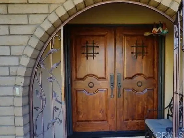 5828 Central Ave, Bonita, CA 91902