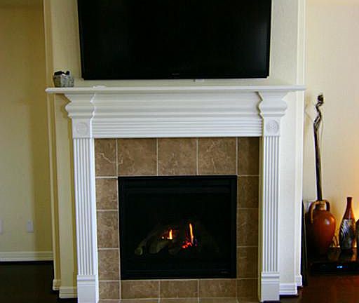 Nice gas log fireplace.