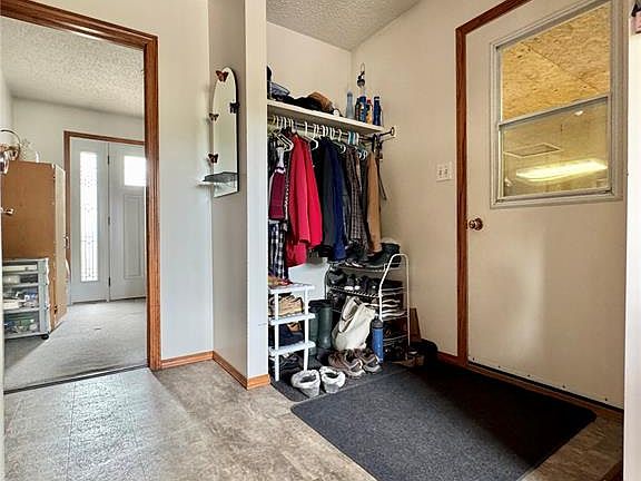 2nd image of 136 Darlington STREET E