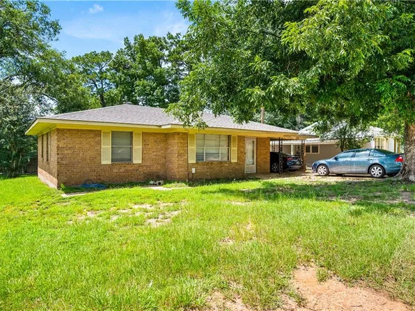 1201 1/2 Jeannie St, Pineville, LA 71360
