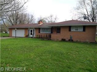 2180 Weir Rd NE, Warren, OH 44483