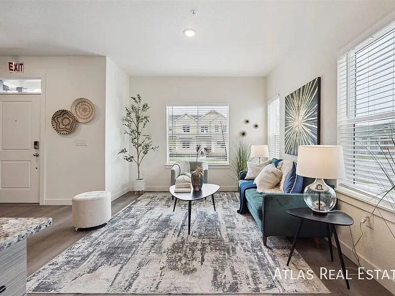 The Villas at Ridgeline Vista — Photo 6