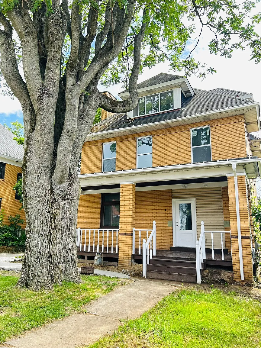 25 Hillson Ave photo 1