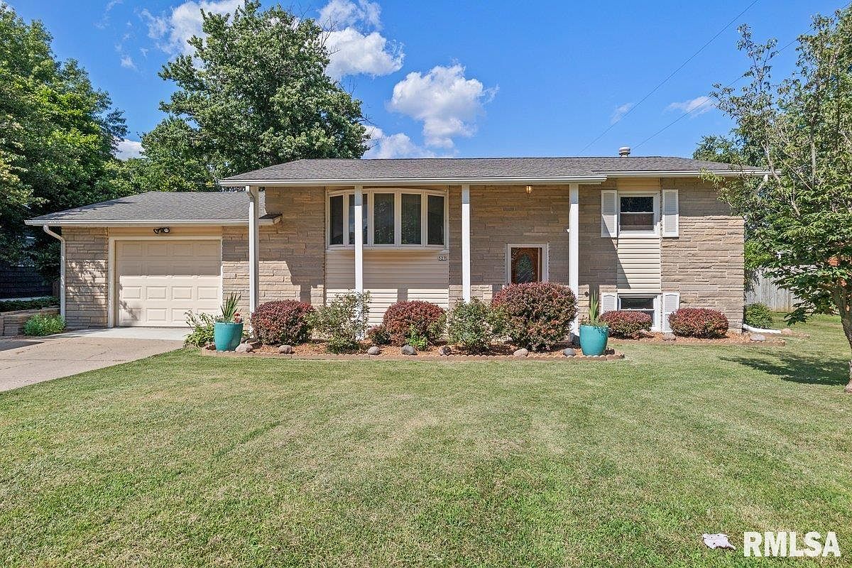 527 E State Route 125, Pleasant Plains, IL 62677 Zillow