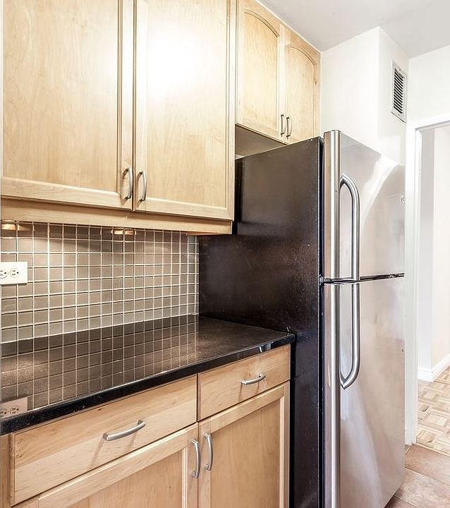 1st image of 201 E 87th St APT 17C