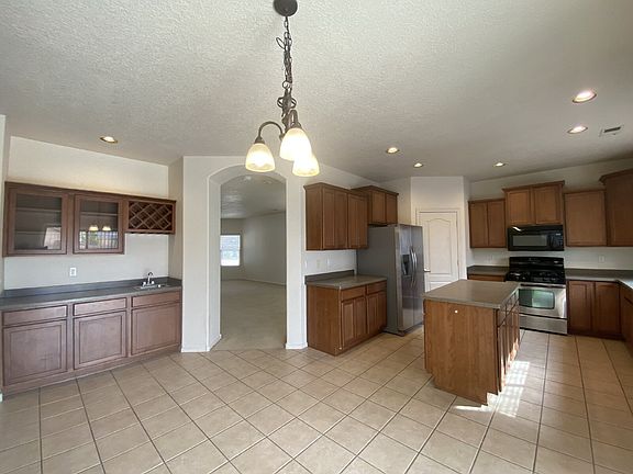 5th image of 3601 Oasis Springs Rd NE
