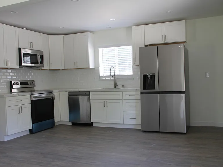 20 Ardith Ln — Photo 11