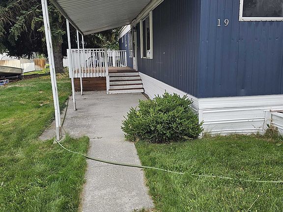 3rd image of 3110 E Chattaroy Rd Trailer 19
