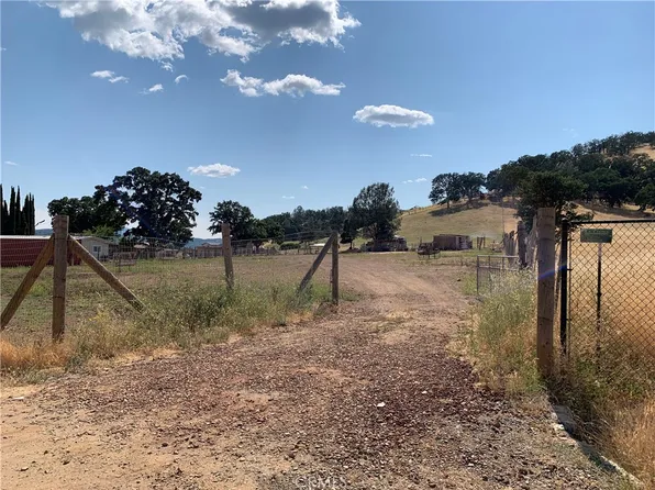 2813 Smith Ln #9-16, Clearlake, CA 95422