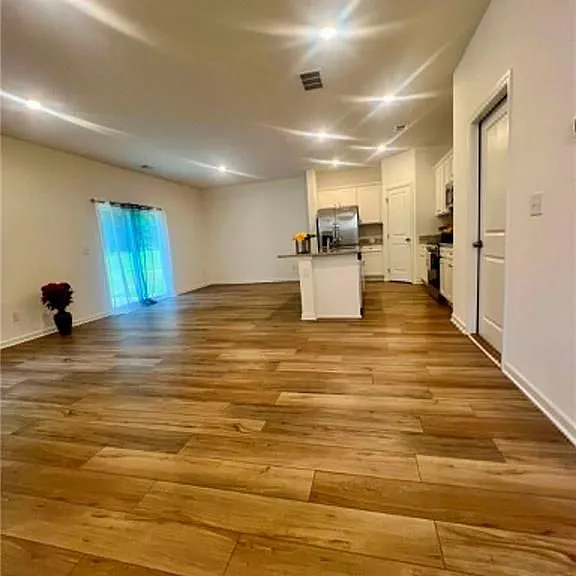 683 Evergreen Rd — Photo 10