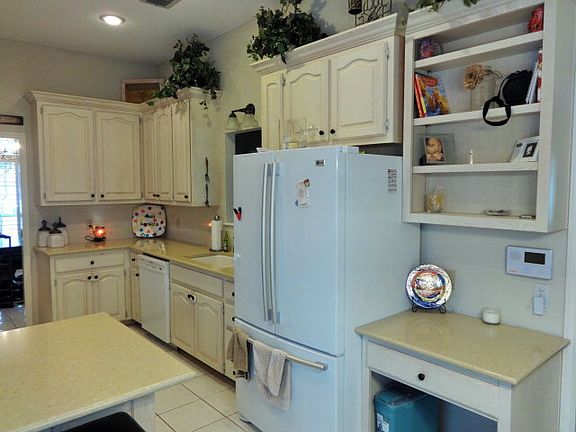 4th image of 4809 Richmond Dr
