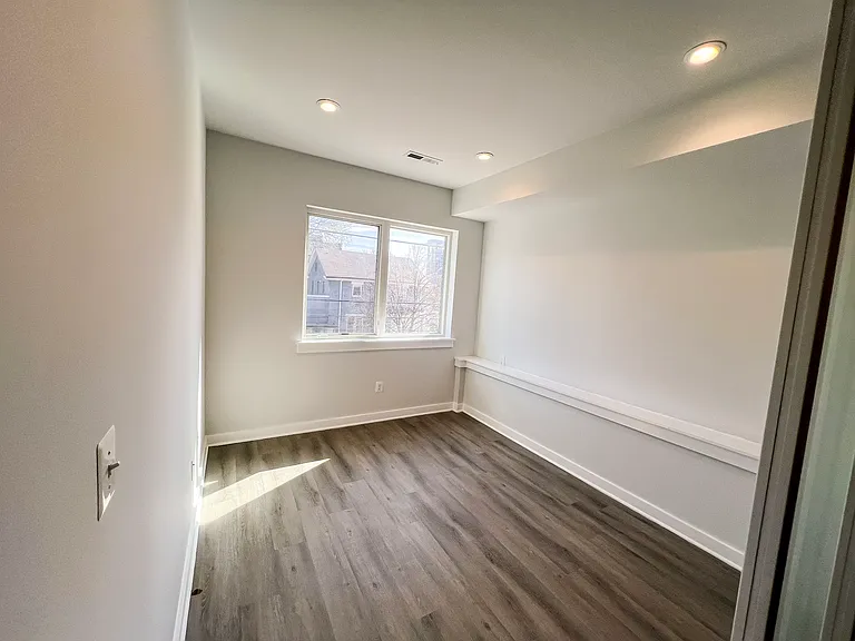 845 Upshur St NW #2B — Photo 7