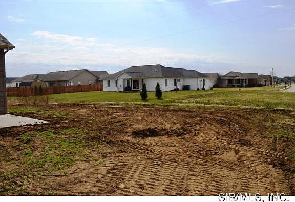 5th image of 9636 Mallard Dr