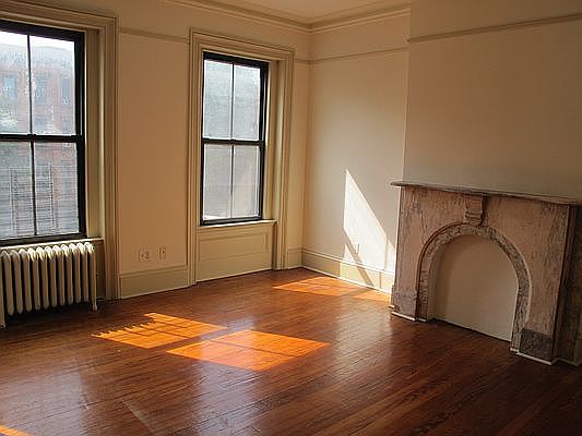 1st image of 453 9th St Floor 2