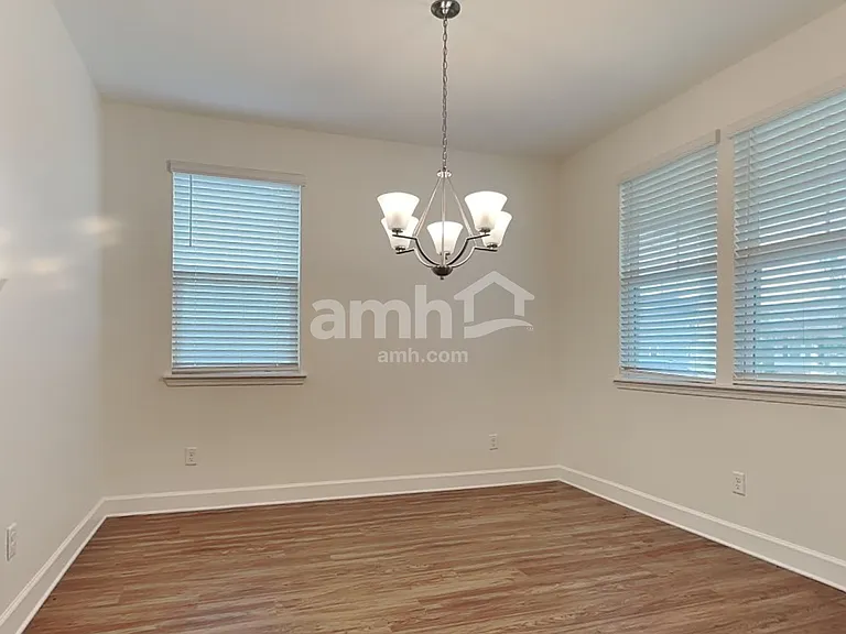 5843 Hampton Creek Rd — Photo 6