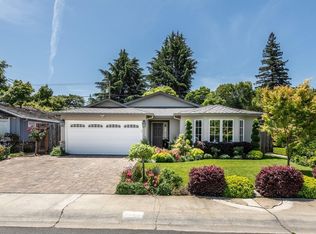 1539 Gilmore St, Mountain View, CA 94040