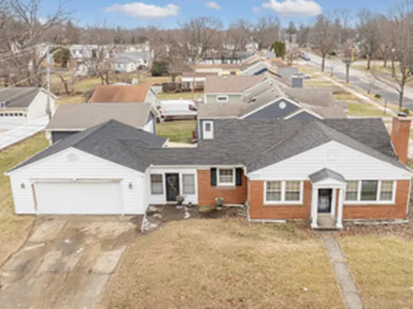 (undisclosed Address), Arlington Heights, IL 60004