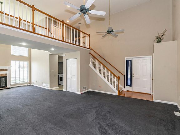 4th image of 500 Whitewater Cir