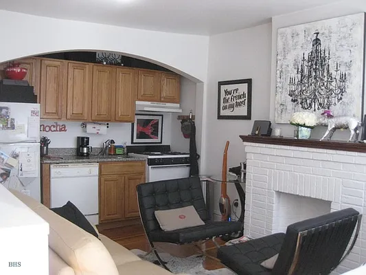 Rented by Brown Harris Stevens | media 11