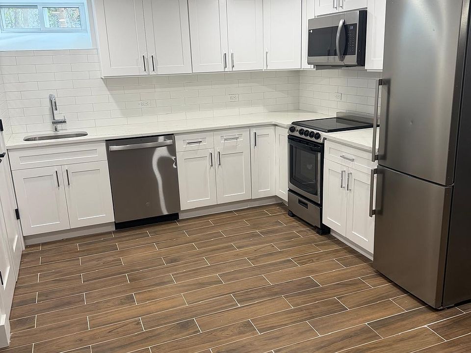 1st image of 36 Courter Ave #1