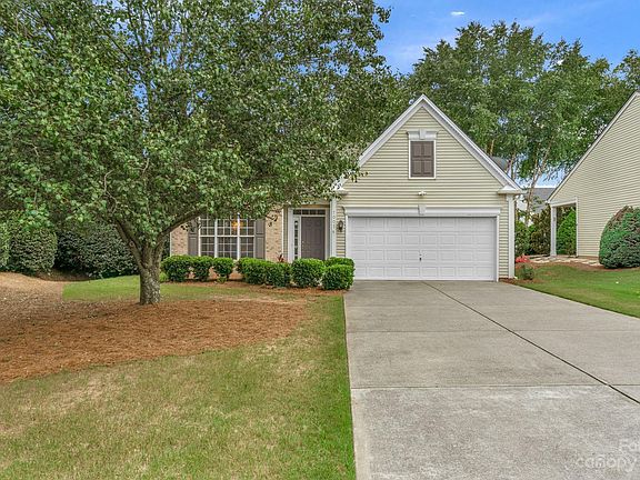 2nd image of 7007 Southbrook Dr