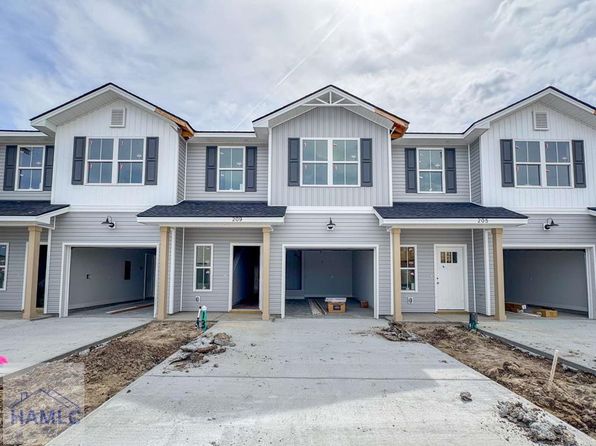 209 Heirloom Rd, Hinesville, GA 31313