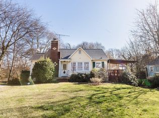 8 Alice St, Greenville, SC 29611