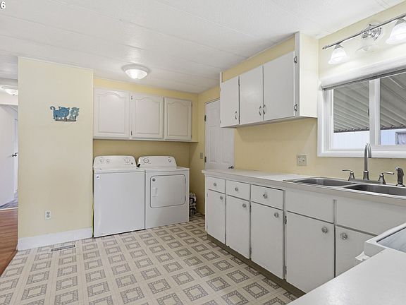 4th image of 13900 SE Highway 212 Unit 78