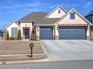 3914 W Tucson Pl, Broken Arrow, OK 74011