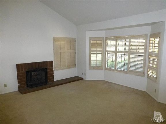 4th image of 2611 Captains Ave