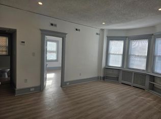 105 S Victoria Ave #B1, Ventnor City, NJ 08406