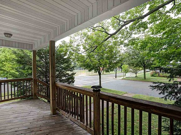 4th image of 432 N 6th Ave