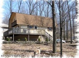 110 Cypress Ln, Greentown, PA 18426