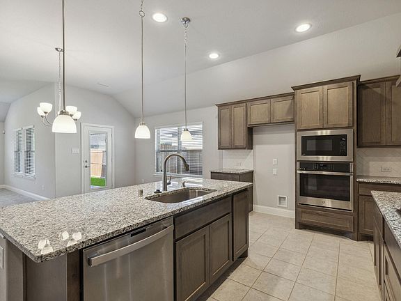 Gourmet Kitchen