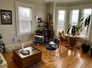 54 Barton St #2F, Providence, RI 02909