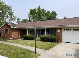 336 Arleta Dr, Defiance, OH 43512