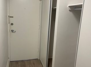 2124 Ghent Ave #305, Burlington, ON L7R1Y3