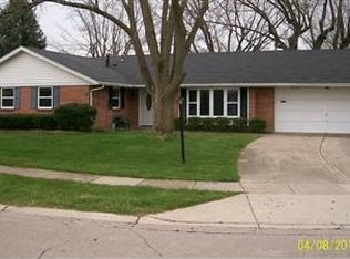 2358 Hemphill Rd, Dayton, OH 45440