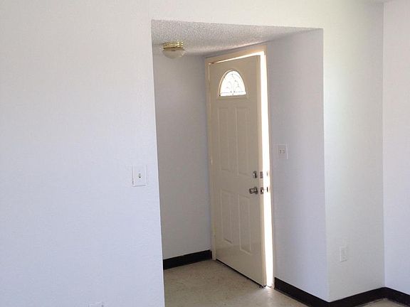 2nd image of 9883 Gifford Dr