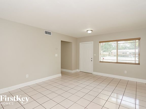 3rd image of 2125 NW 192nd Ter
