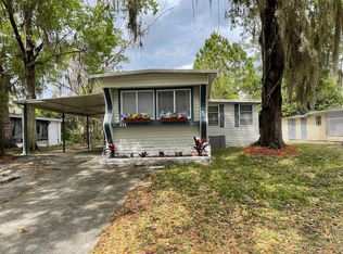 214 London Dr, Kissimmee, FL 34746
