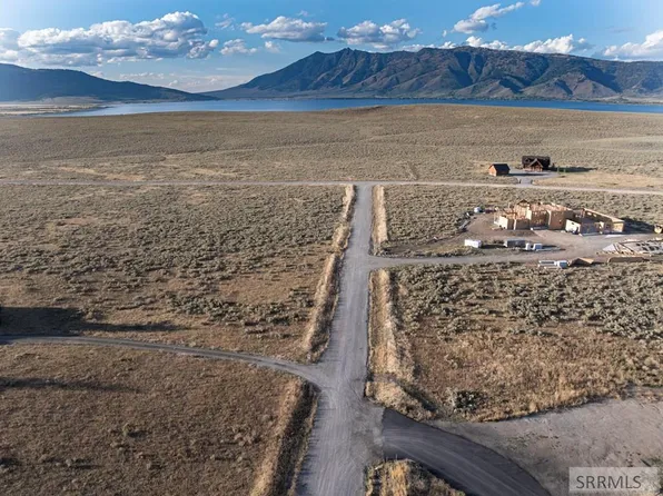 3705 Fisher Pointe Dr, Island Park, ID 83429